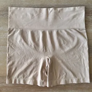 SKIMS Soft Smoothing Shorts thumbnail 2