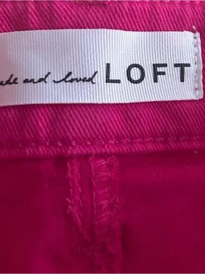 LOFT Pink Stretch Denim Kick Flare Cropped Pants Pockets Button- 32 2/2”- Waist thumbnail 2