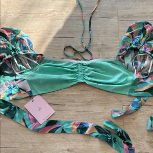 Nwt Hello Molly Tropicana Heart Crop Blue thumbnail 9