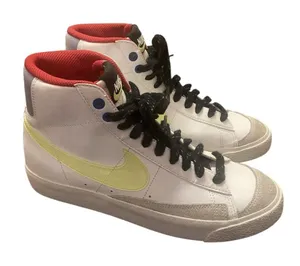 Nike Blazer Mid‎ 77 Youth Size 6.5Y White/Hyper Royal Volt/Hibiscus DV2234-100 thumbnail 1