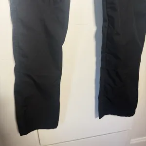 5.11 Tactical Pants Women Sz 4 Black Cargo Utility Durable Comfort Pockets thumbnail 3