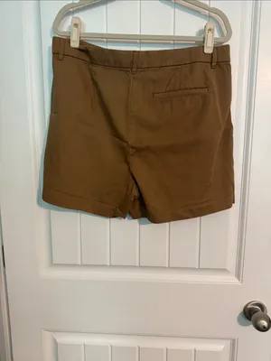 Old Navy Brown High-Rise Bermuda Shorts thumbnail 2