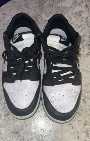 Nike Dunk Low thumbnail 1
