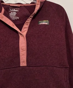 LL bean red hoodie, kangaroo pocket, sweatshirt, size XS thumbnail 2