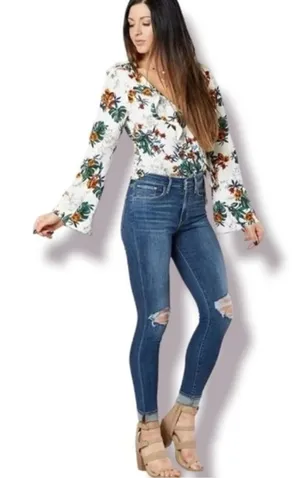 Gimmicks by BKE Floral Wrap Blouse H5 thumbnail 1