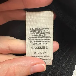 *SOLD* Free People Drapey Dreams V-Neck Tank Size Large thumbnail 4