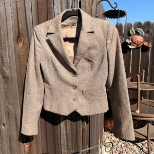 Blazer thumbnail 1