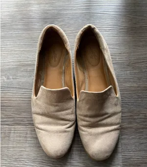 Universal Threads Penny Suede Loafers thumbnail 2