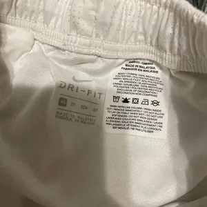 White Nike shorts thumbnail 3