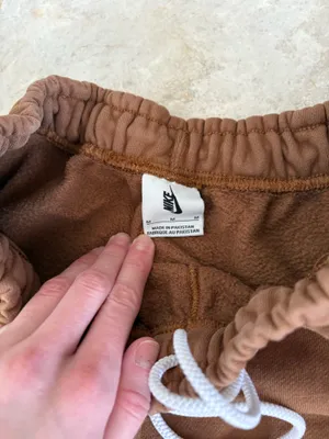 Brown Nike sweats  thumbnail 3