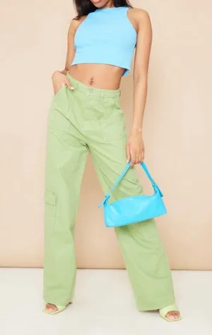PrettyLittleThing - Cargo Pocket Baggy Wide Leg Jeans in Green thumbnail 5