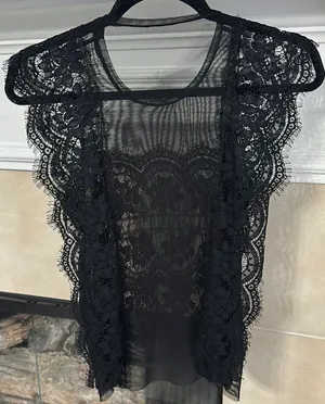 Boutique Sheer Lace Top thumbnail 1