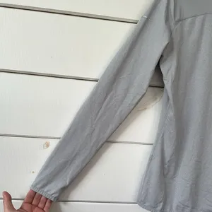 Nike Golf Women’s Dri-fit Quarter Zip Pullover Gray Medium thumbnail 12