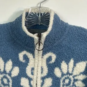 Berkley Jensen Blue White Nordic Floral Fleece Quarter Zip Pullover Small thumbnail 4
