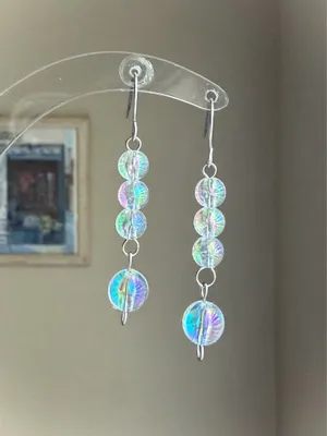 Handmade fairy cute Kawaii y2k dangle earrings 🍃🤍 thumbnail 2