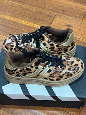 Women’s Leopard print platform Sneakers Brown Size 7 thumbnail 4