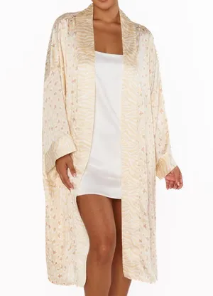 NWT SHOW ME YOUR MUMU The Harlow Robe in Animal Print thumbnail 1