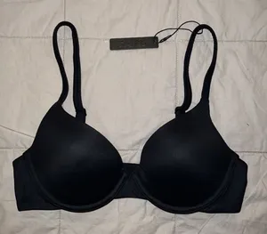 Skims Fits Everybody T-Shirt Bra Nwot Size 30d thumbnail 1