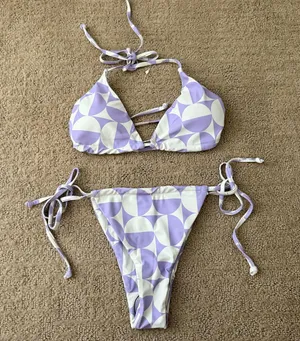 FashioNova Bikini set thumbnail 1