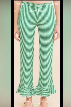Urban Outfitters Daphne gingham ruffle crop pant. Size Small thumbnail 2