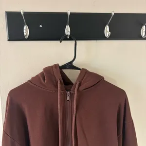 Zara Full-Zip Brown Cropped Hoodie Size Women’s Small thumbnail 3