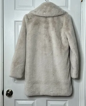 Abercrombie & Fitch Faux Fur Coat Womens XS Cream Plush Quiet Luxury Winter Chic thumbnail 3