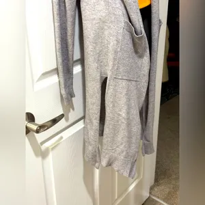 Love Tree Gray Open Front Cardigan Sweater size Medium thumbnail 5