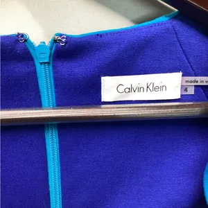 Calvin Klein sleeveless ruched dress. Deep turquoise blue. Size 4 NWT thumbnail 11