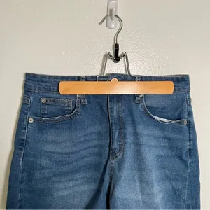 No Boundaries Women's Juniors Size 13 Denim Shorts Medium Wash‎ Cuffed Mid-Rise thumbnail 2
