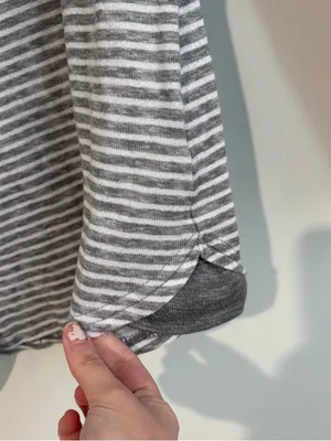 Rae Dunn Striped‎ “COZY” Long Sleeve pajama Top Grey White Size Medium thumbnail 4