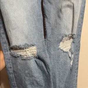 Mother Superior Tomcat Relaxed High Rise Distressed Jeans Capsule Denim Cropped thumbnail 5