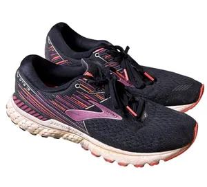 Brooks Adrenaline GTS 19 Black & Purple Women's 9.5 Running Shoes thumbnail 1