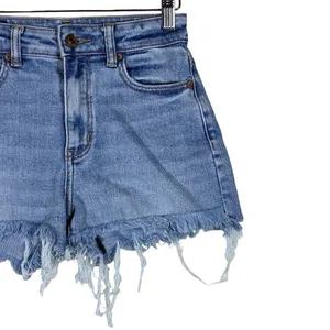 American Eagle Mom Jean Shorts Medium Wash Denim Boho Distressed Frayed Size 00 thumbnail 3