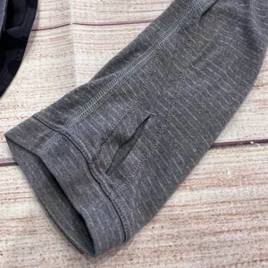 Lululemon Gray Space Dye Long Sleeve Active Top Thumbholes Pleated Back Sz 6 thumbnail 8