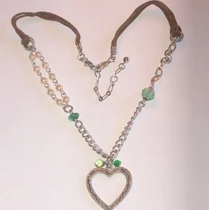 American Eagle AE Boho Brown Silver Tone Beaded Heart Pendant Necklace thumbnail 1