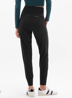 Athleta Trekkie North Mid Rise Black Jogger Size 4. thumbnail 2