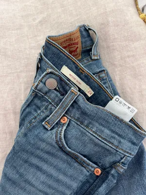 Jeans thumbnail 4