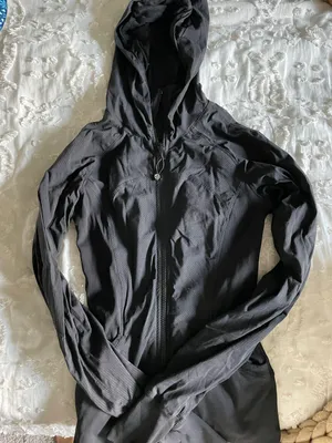 Lululemon Black Jacket thumbnail 1