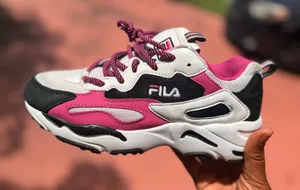 FILA Sneakers thumbnail 1