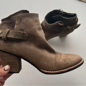 Dolce Vita Brown Leather Sierra Buckle Ankle Boots Western Women's 7.5 thumbnail 3