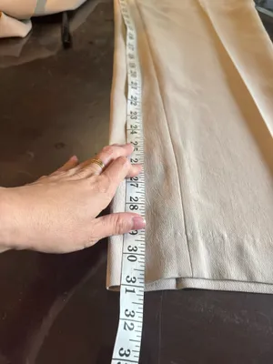 Aritzia The Effortless Pant Wide-Leg Rise Low Pants in Beige Size 4 thumbnail 8