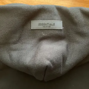 Essentials Fear of God Hoodie Black XS thumbnail 5