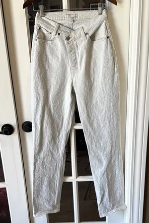 ABERCROMBIE & FITCH Curve Love The Dad High Rise Crossover Jeans Size 27/4L thumbnail 1