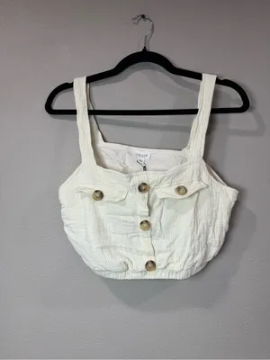 NWT Lelis Crop Top thumbnail 2