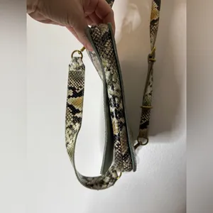 Madewell The Flap Convertible‎ Crossbody Snake Embossed Leather Bag Purse thumbnail 5