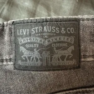 Levi’s women’s 721 high rise skinny jeans gray black denim size 29 thumbnail 9