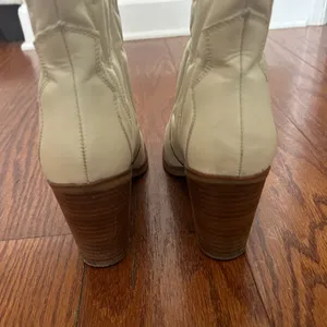 MIA Raylyn Western Boots Ivory Western Heeled Boot Size 7 Rodeo Pointed Toe thumbnail 9