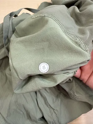 Lululemon Dance Studio Jogger in Green Twill Women’s 10 thumbnail 7