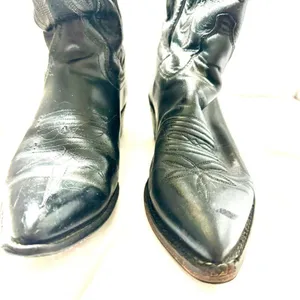 Vintage Justin Cowgirl Black Leather Boots Size 6 B mismatch thumbnail 5