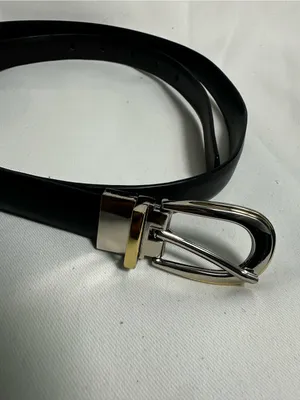 Classic Black Leather women’s Belt with Silver-Tone Buckle thumbnail 3